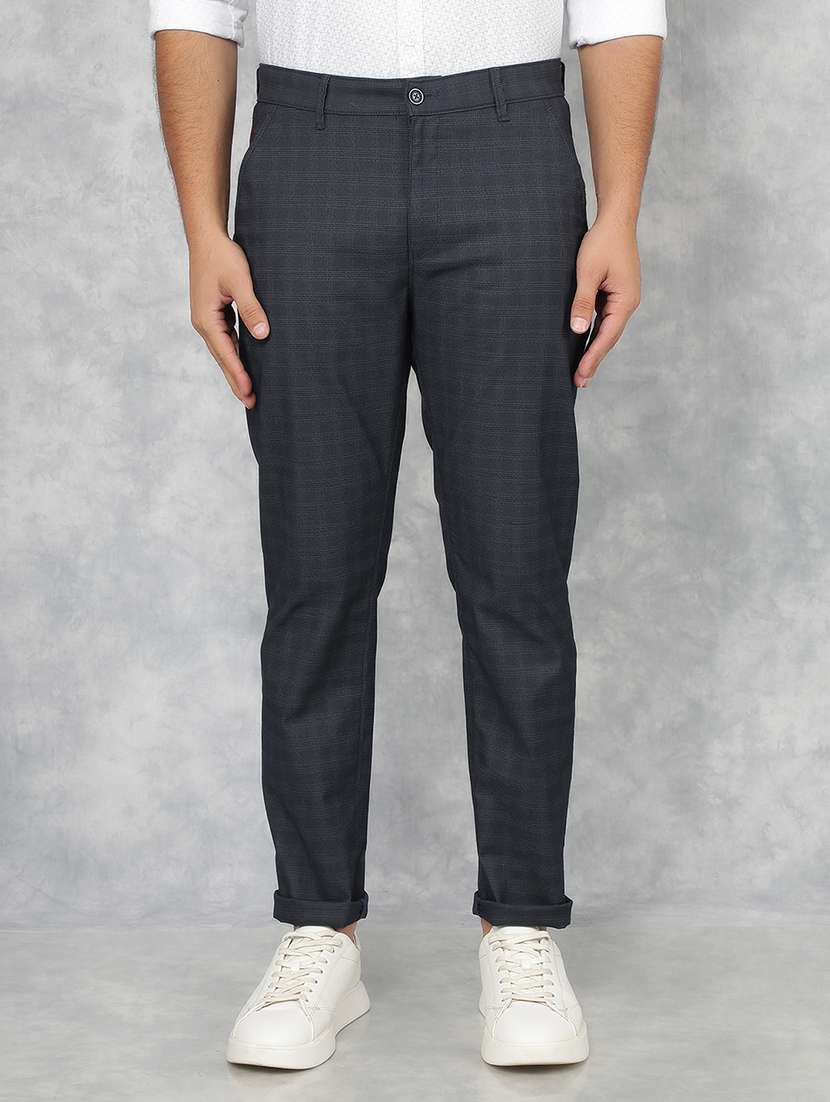 men mid rise checkered chino trouser