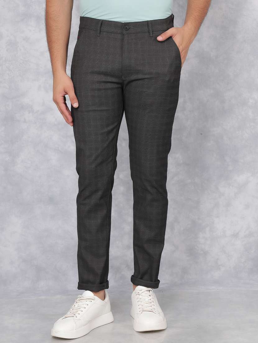 men mid rise checkered chino trouser