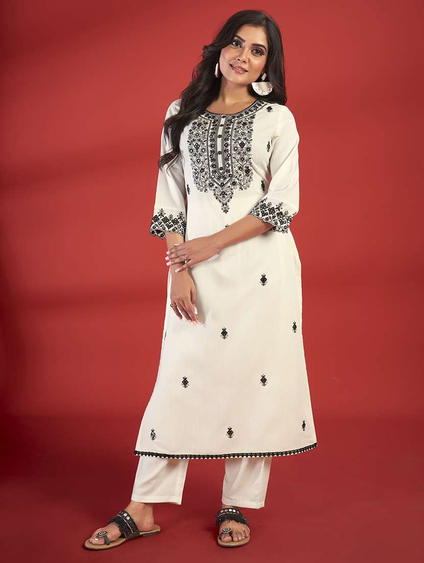 women three quarter sleeve kurta pant set - 21496436 - Zoom Image - 0