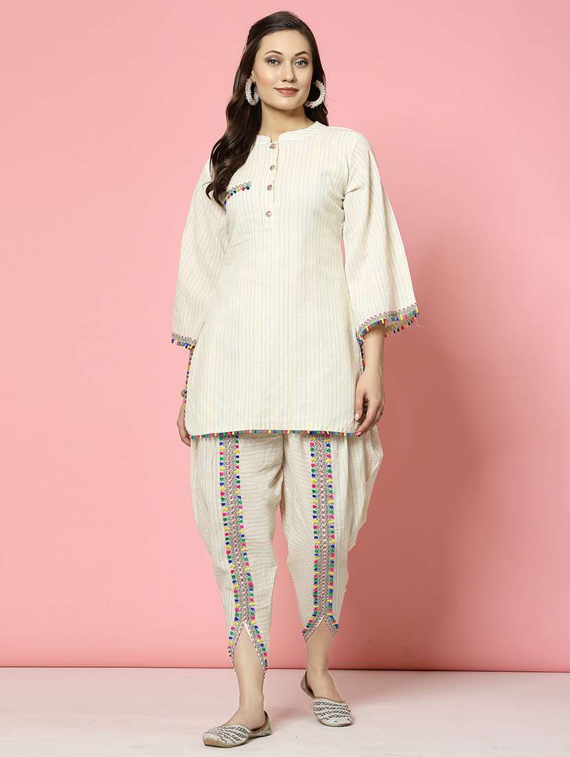 women off white cotton dhotti and top co-ord set - 21496556 -  Zoom Image - 0