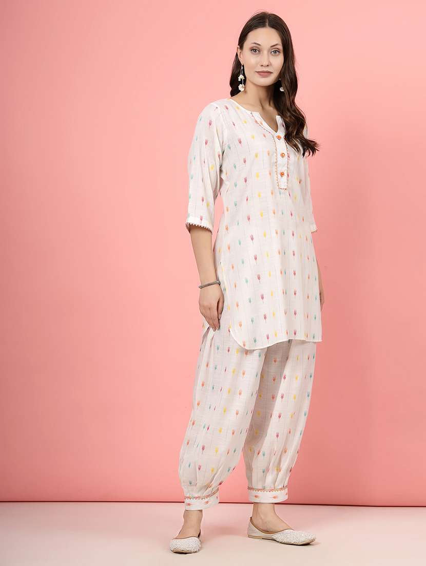women off white cotton dhotti and top co-ord set - 21496558 -  Standard Image - 3