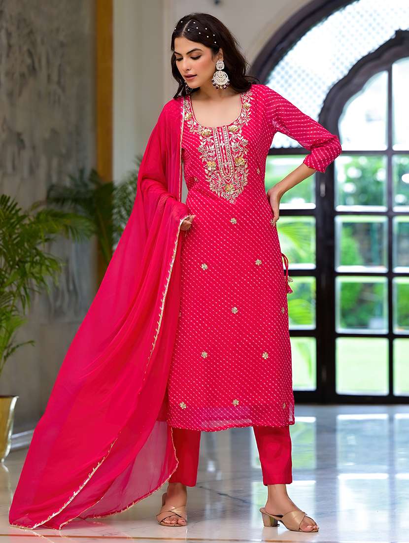 women pink kurta pant set with dupatta - 21496728 -  Zoom Image - 0