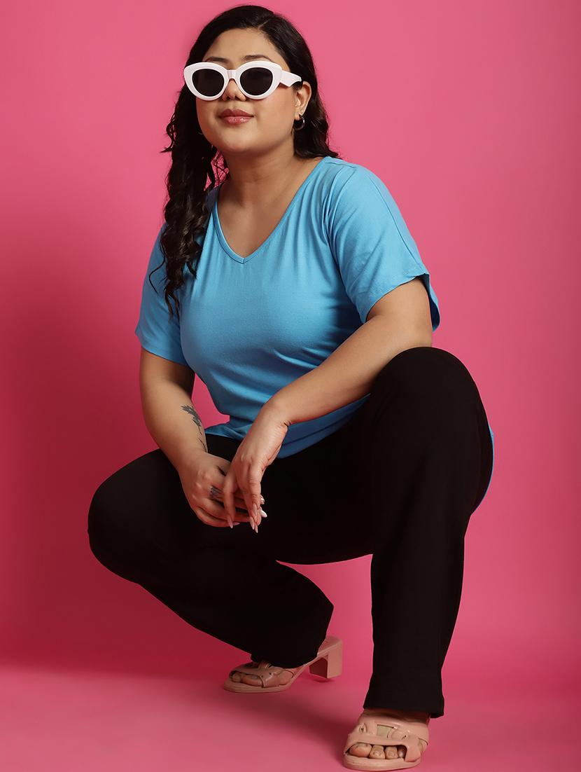 women v-neck solid regular t-shirt - 21497341 - Standard Image - 3