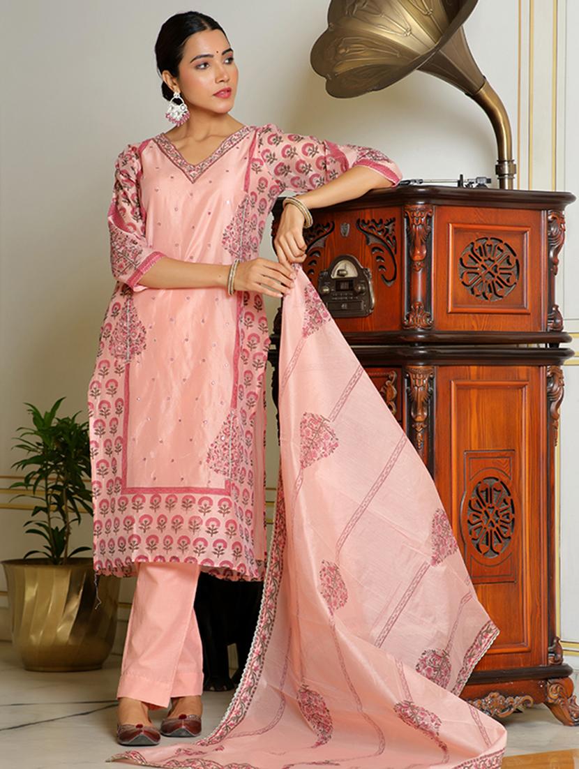 women three quarter sleeve kurta pant with dupatta set - 21497438 - Zoom Image - 0