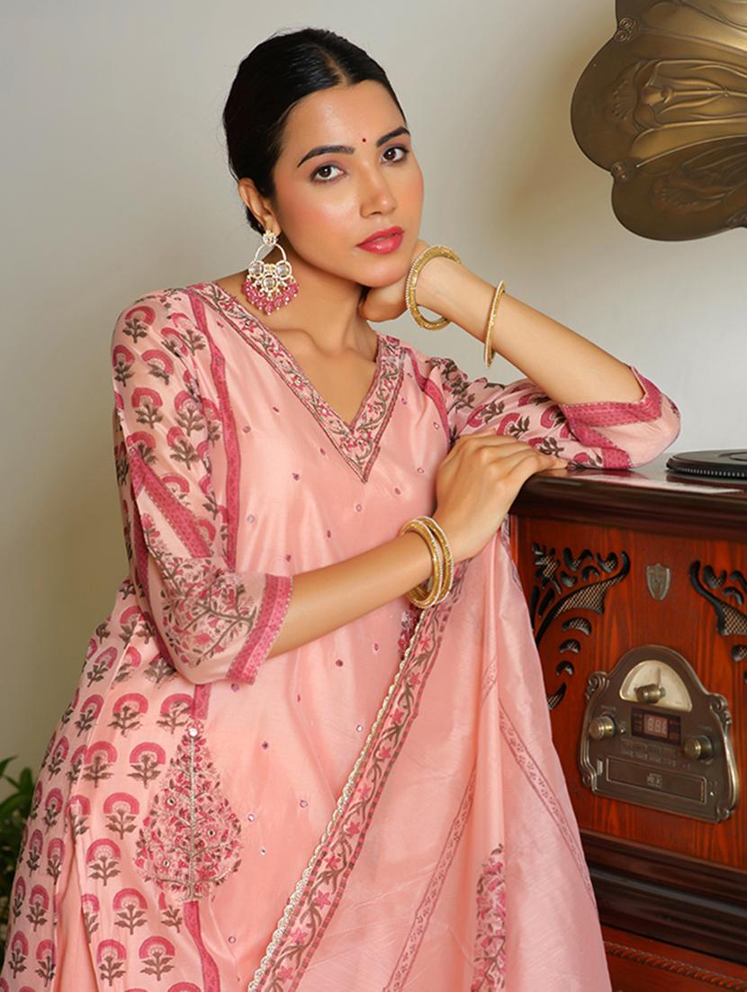 women three quarter sleeve kurta pant with dupatta set - 21497438 - Standard Image - 3