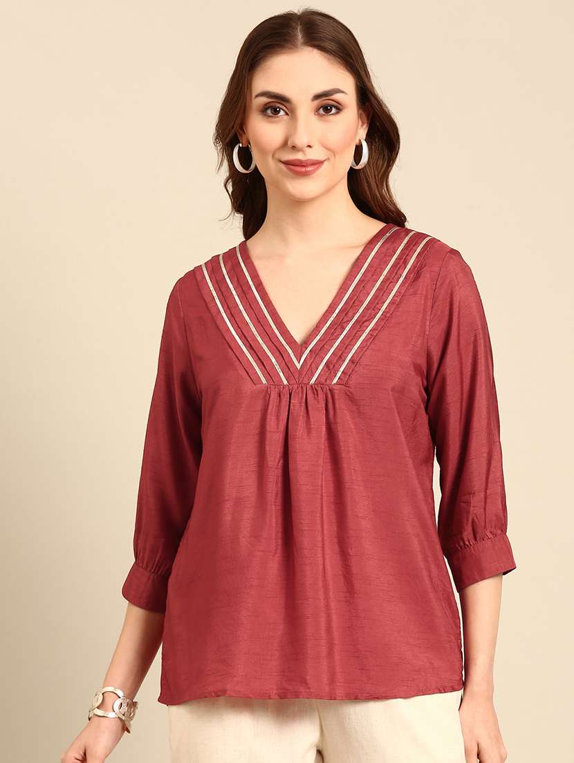 women red polyester regular top