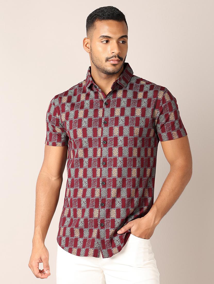 men printed collared short sleeves shirt