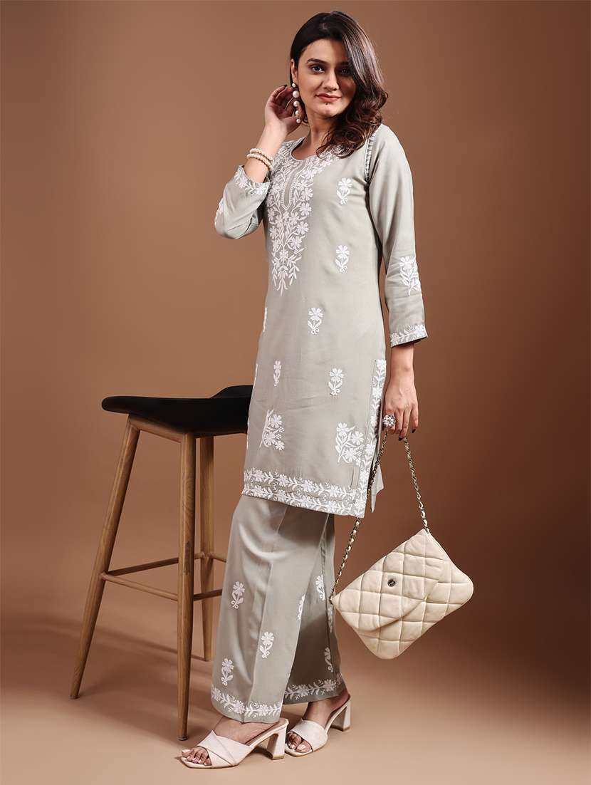 women three quarter sleeve embroidered kurta palazzo set - 21497888 - Standard Image - 3