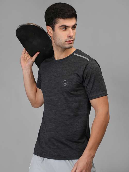 men active wear short sleeves t-shirt - 21498311 - Standard Image - 0