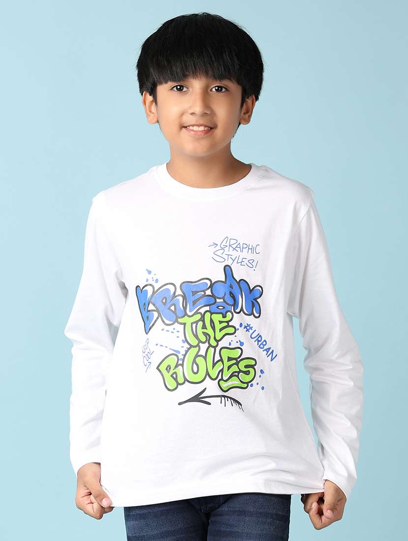 boys round neck typographic t-shirt