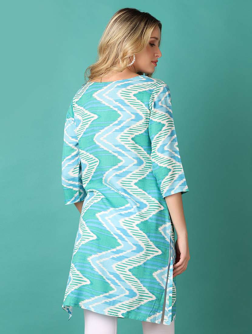 women three quarter sleeve straight kurta - 21498596 - Standard Image - 3