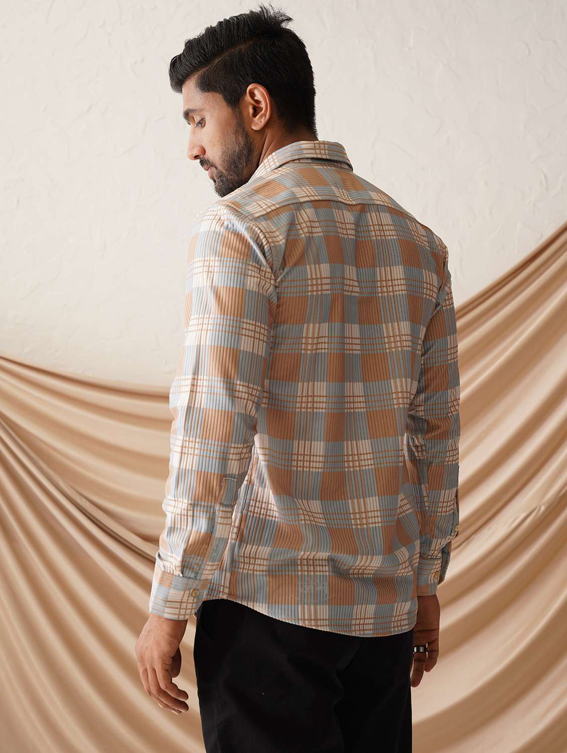 men checkered long sleeve regular fit casual shirt - 21498874 -  Standard Image - 3