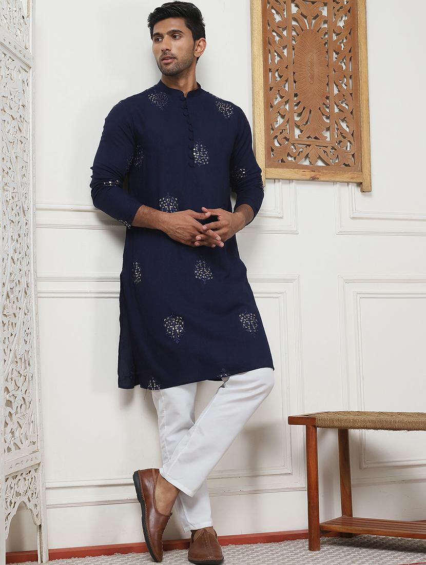men embroidered kurta pyjama ethnic wear set - 21498967 - Zoom Image - 0