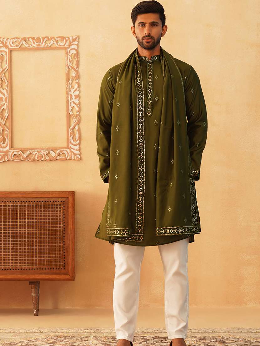 men embroidered kurta pyjama with dupatta set - 21498990 -  Standard Image - 3