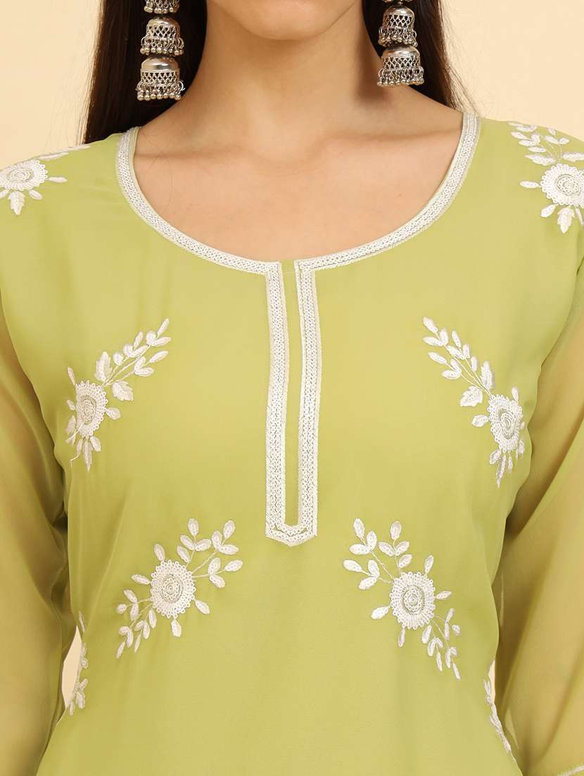 women three quarter sleeve chikankari straight kurta - 21499100 -  Standard Image - 5