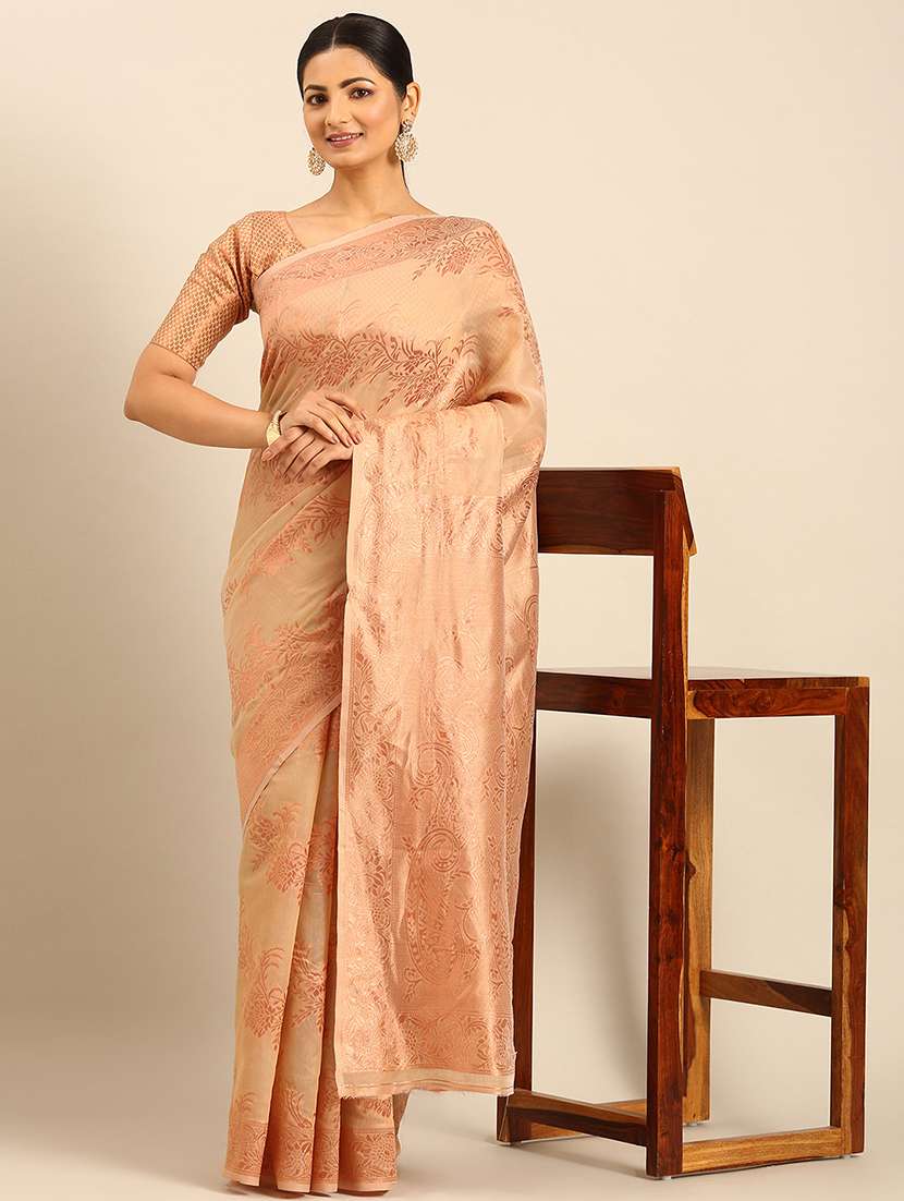 women self design banarasi saree with blouse