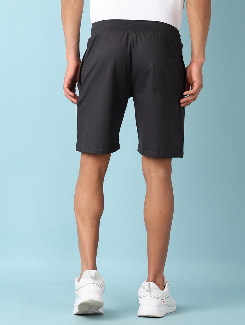 men solid mid rise relaxed fit short - 21501832 - Standard Image - 3