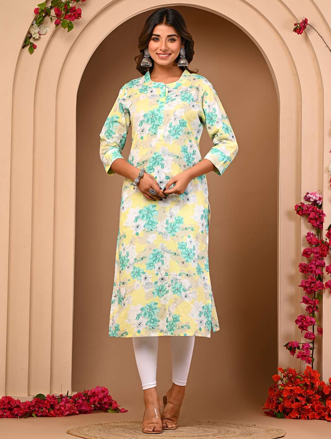 women three quarter sleeve printed a-line kurta - 21502458 - Zoom Image - 0