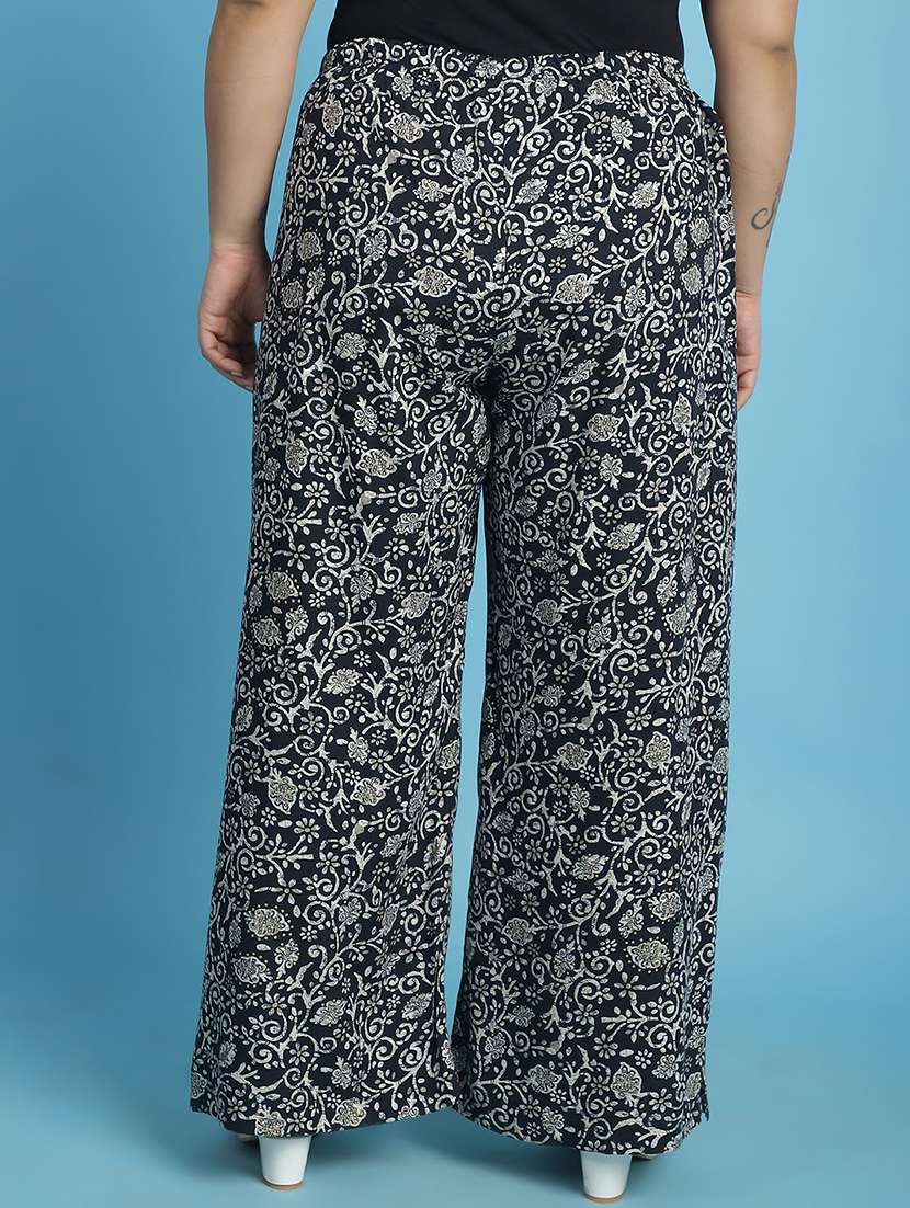 women high-rise printed wide leg trouser - 21502793 - Standard Image - 3