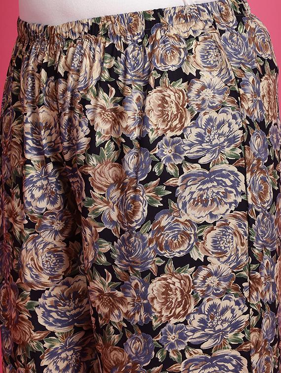 women high-rise printed wide leg trouser - 21502798 - Standard Image - 5