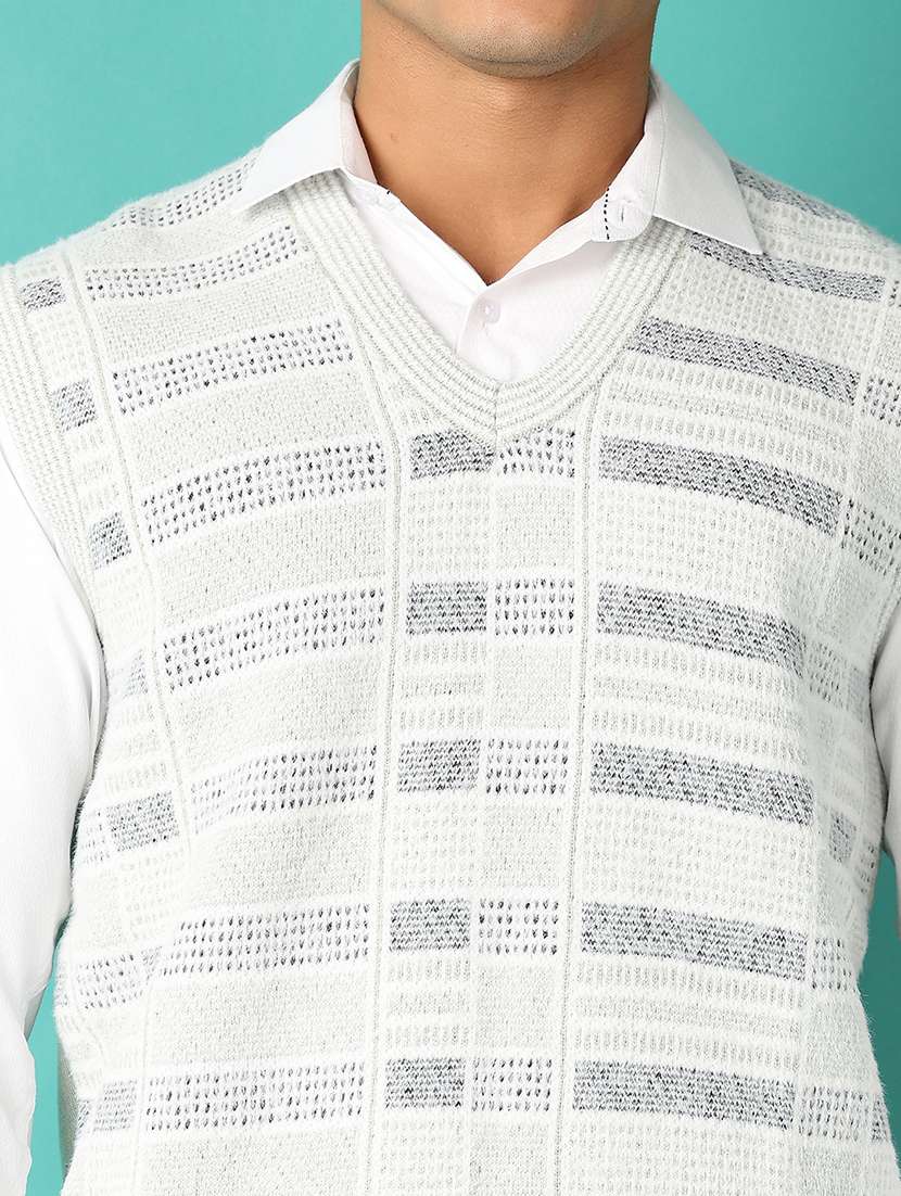 men v-neck self design pullover - 21503431 -  Standard Image - 5