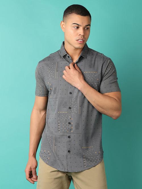 men short sleeves printed casual shirt - 21503478 - Standard Image - 0