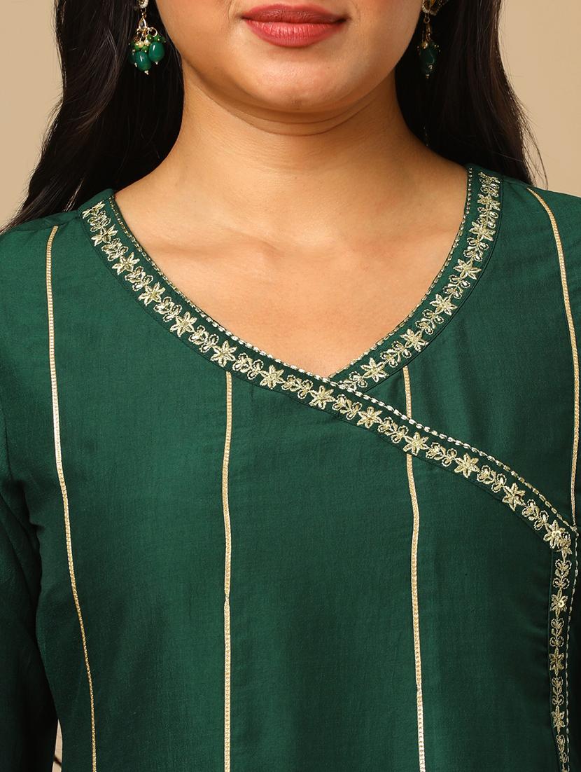 women's green embroidered v-neck gold lace detail panelled angrakha a-line kurta & elasticated pants festive set - 21504043 - Standard Image - 5