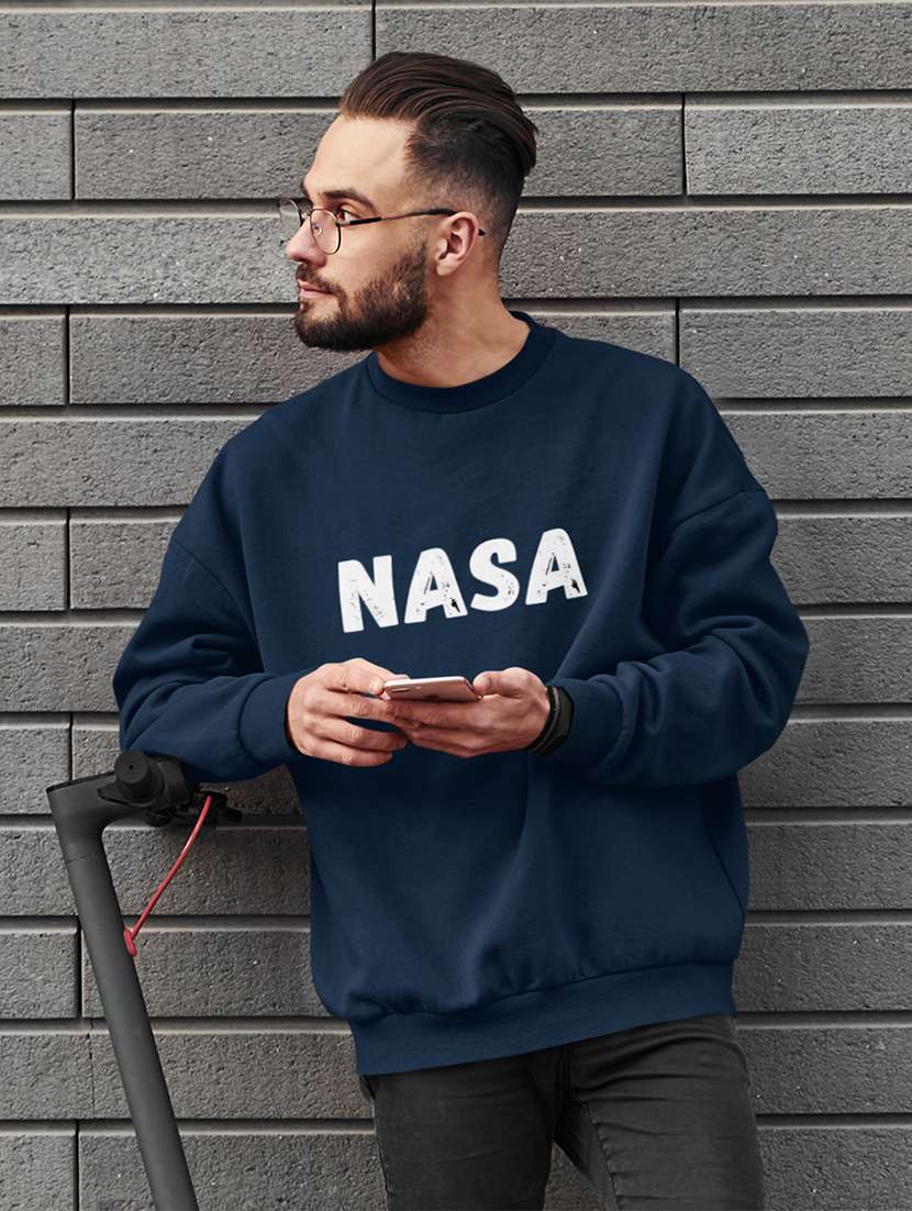 men chest print round neck sweatshirt - 21505164 - Zoom Image - 0