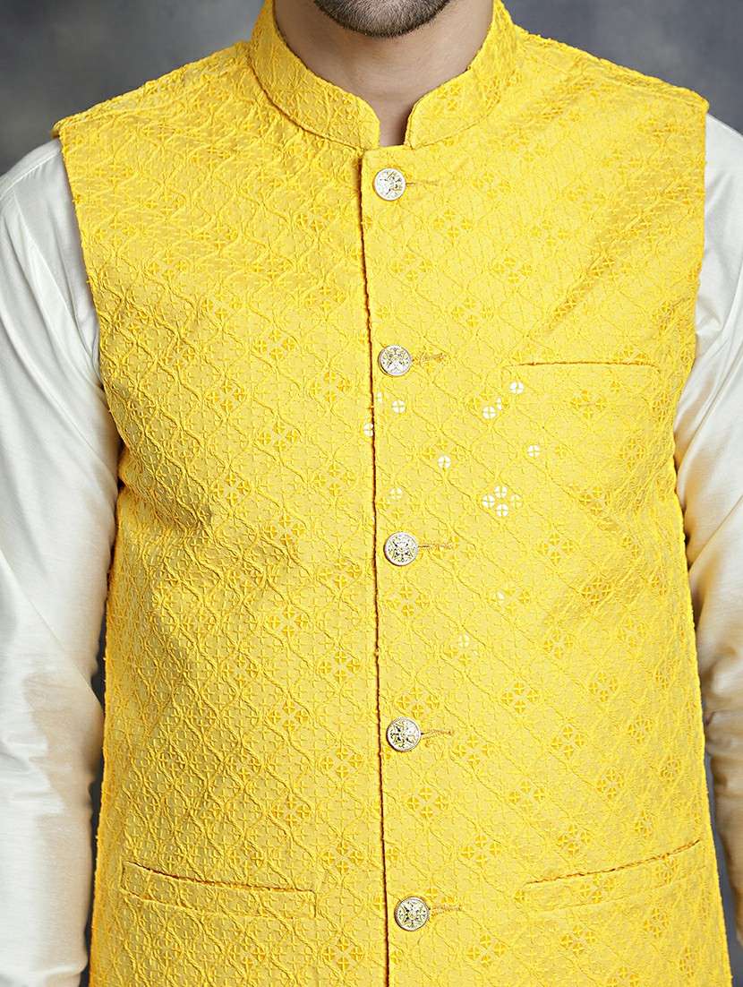 men embroidered kurta churidar with jacket ethnic wear set - 21505293 -  Standard Image - 5