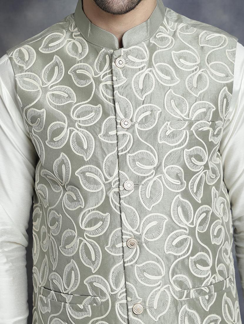 men embroidered kurta churidar with jacket ethnic wear set - 21505297 - Standard Image - 5