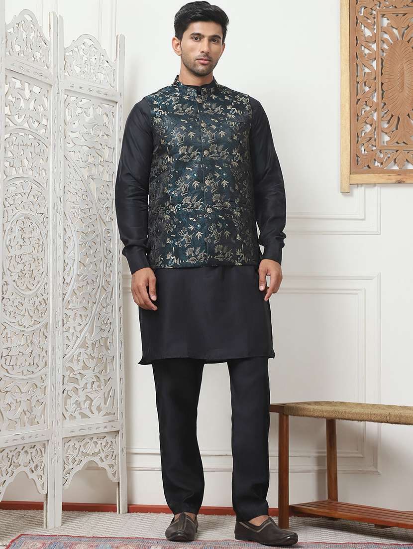 men embroidered kurta pyjama with jacket ethnic wear set - 21505309 -  Standard Image - 3