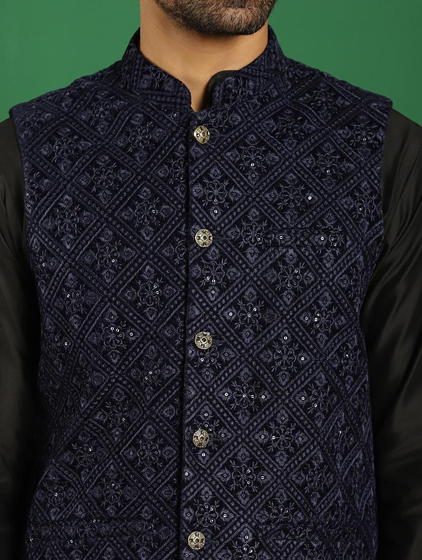 men embroidered kurta pyjama with jacket ethnic wear set - 21505312 - Standard Image - 5