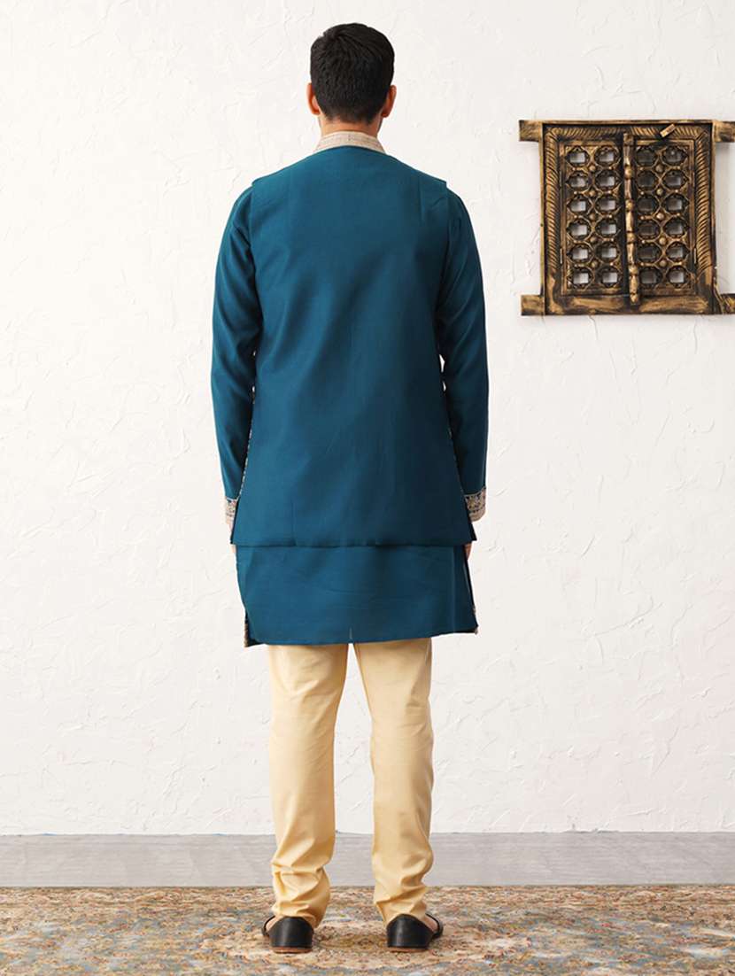 men embroidered kurta pyjama with jacket ethnic wear set - 21505321 - Standard Image - 3