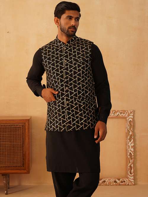 men embroidered kurta pyjama with jacket ethnic wear set - 21505338 - Standard Image - 0