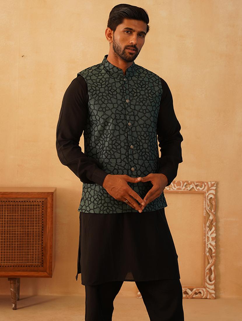 men embroidered kurta pyjama with jacket ethnic wear set - 21505341 -  Zoom Image - 0