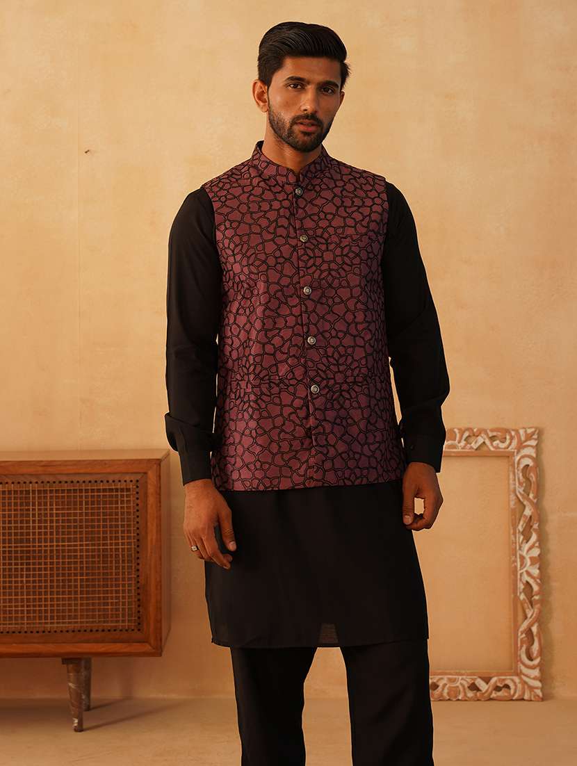men embroidered kurta pyjama with jacket ethnic wear set - 21505342 - Zoom Image - 0
