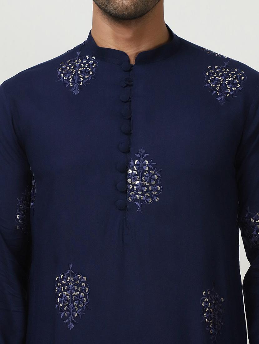 men embroidered kurta pyjama ethnic wear set - 21505365 - Standard Image - 5