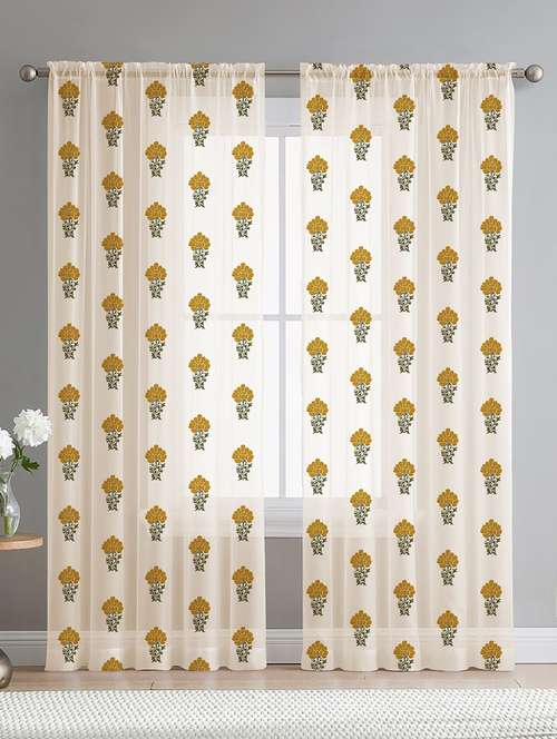white printed curtains - 21506216 -  Standard Image - 0