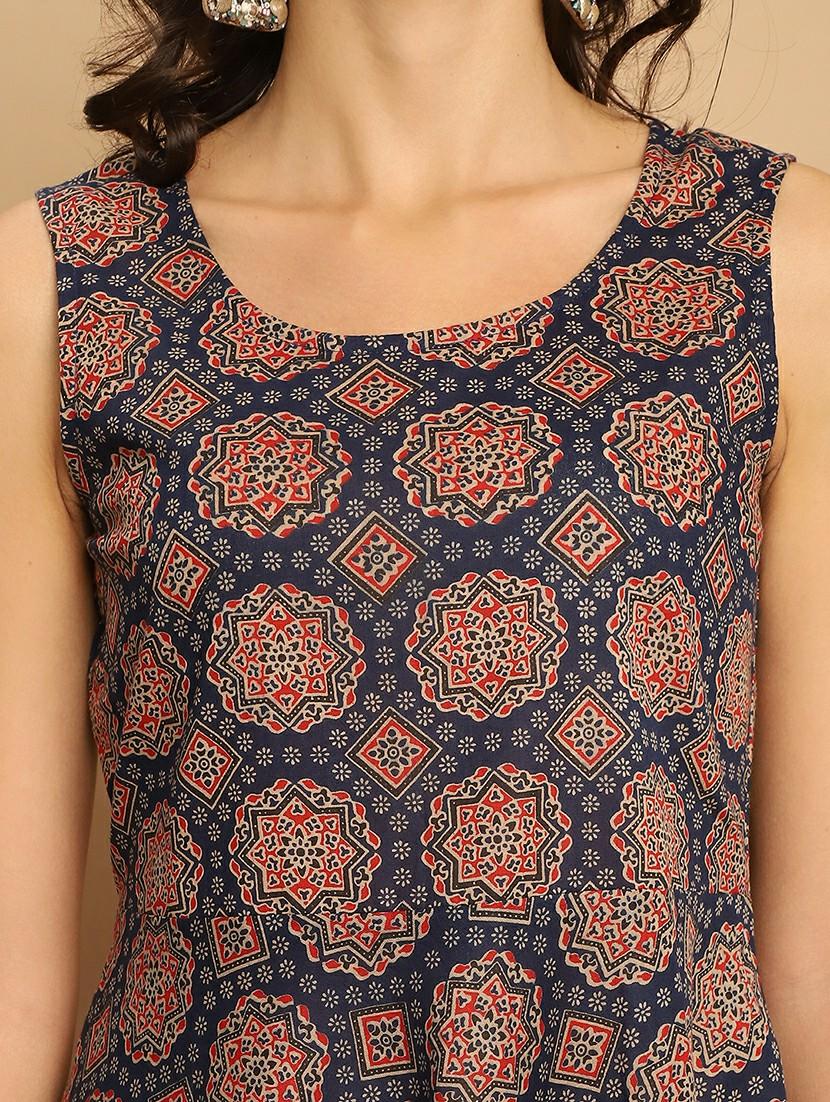 women navy blue sleeveless kurta palazzo with dupatta set - 21507054 - Standard Image - 5