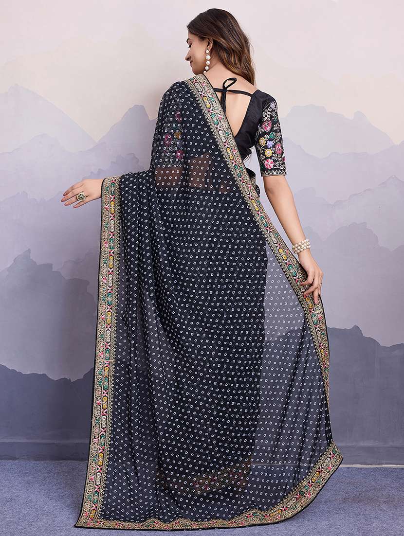 women bandhani printed saree - 21507506 - Standard Image - 3