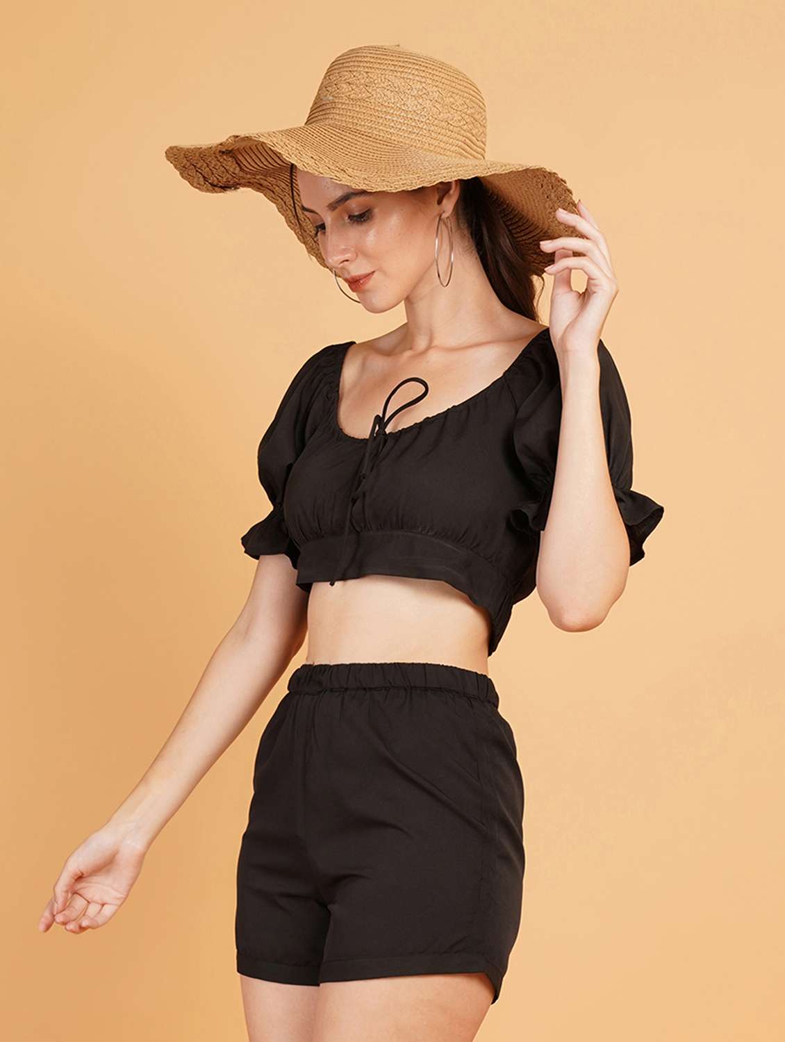 women black viscose regular shorts - 21508257 - Standard Image - 3