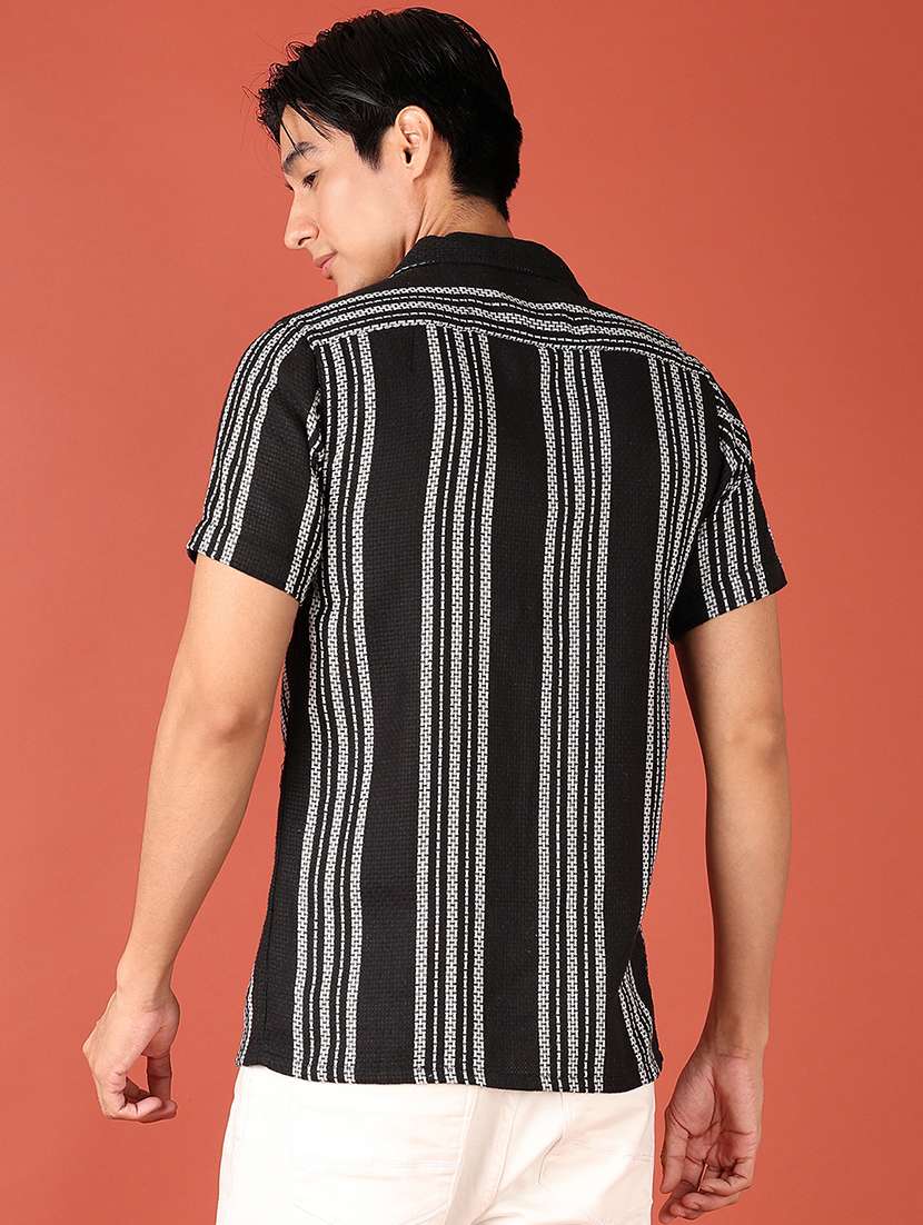 men collared textured regular fit casual shirt - 21508506 -  Standard Image - 3