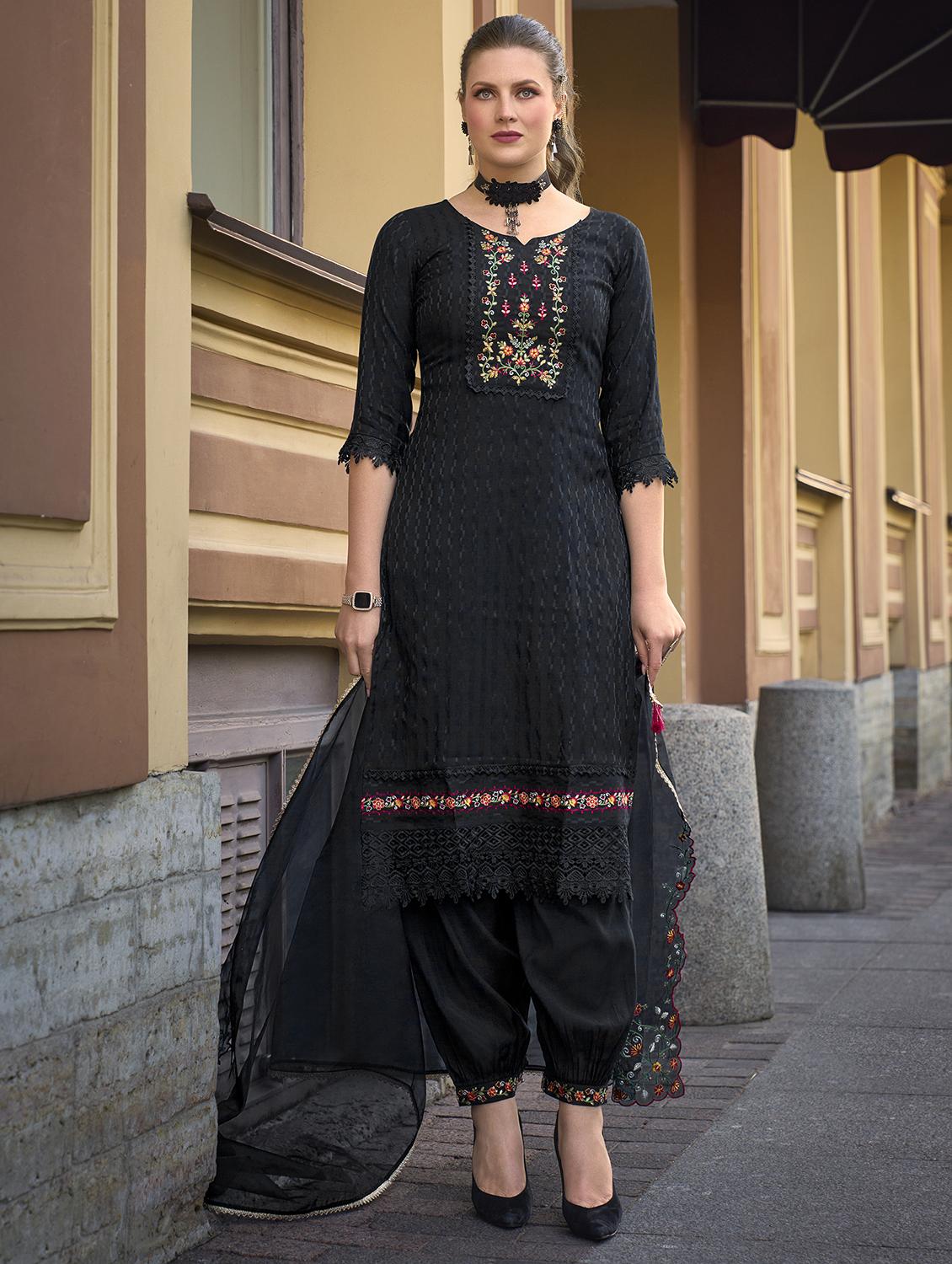 women three quarter sleeve kurta salwar with dupatta set - 21508901 -  Zoom Image - 0
