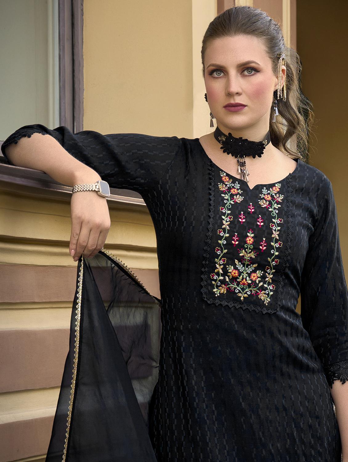 women three quarter sleeve kurta salwar with dupatta set - 21508901 - Standard Image - 3