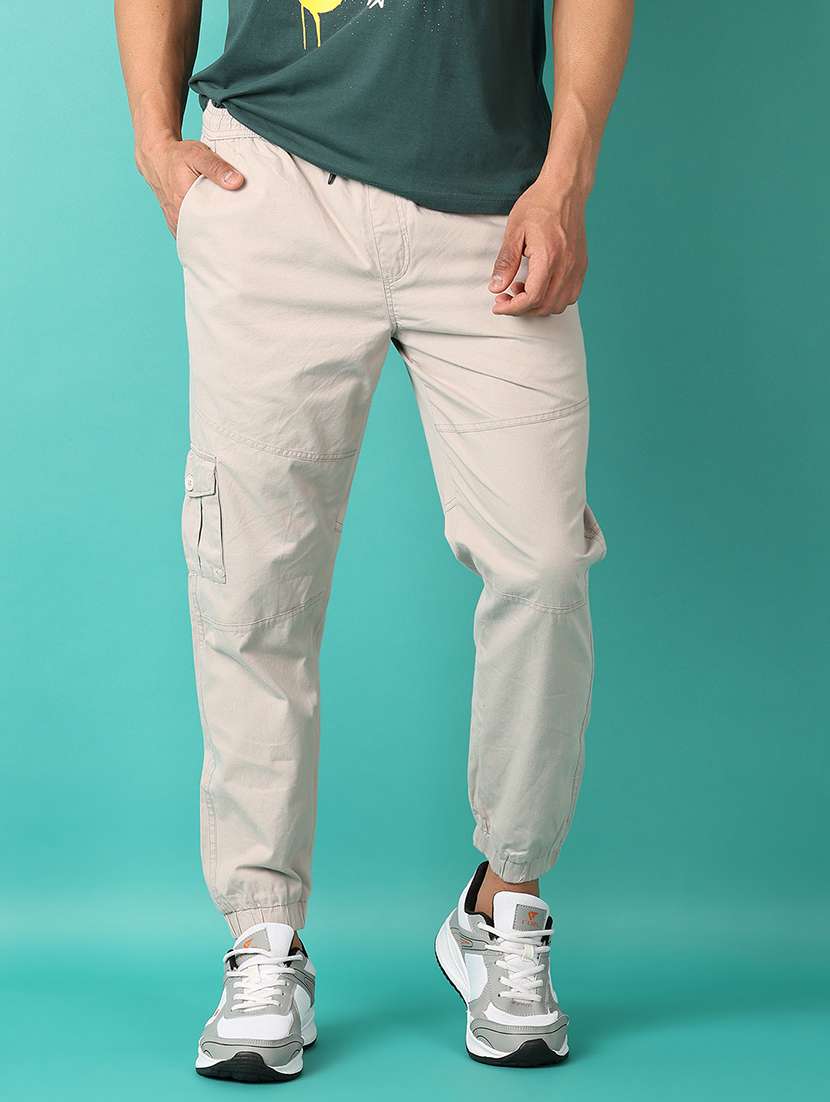 men mid-rise solid jogger - 21509102 -  Standard Image - 3