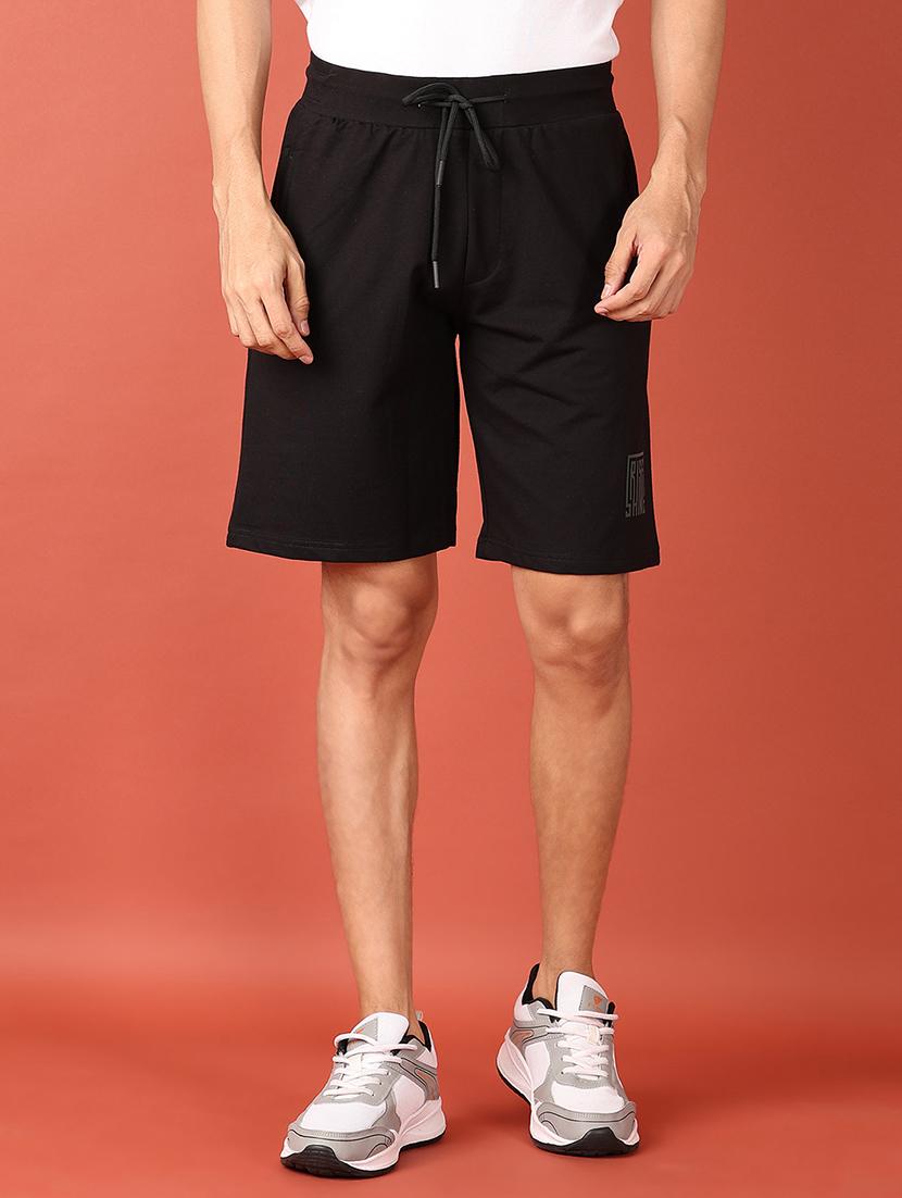 men mid rise solid shorts - 21510006 -  Zoom Image - 0