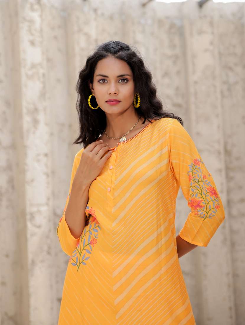 women yellow co-ord set - 21510329 - Standard Image - 5