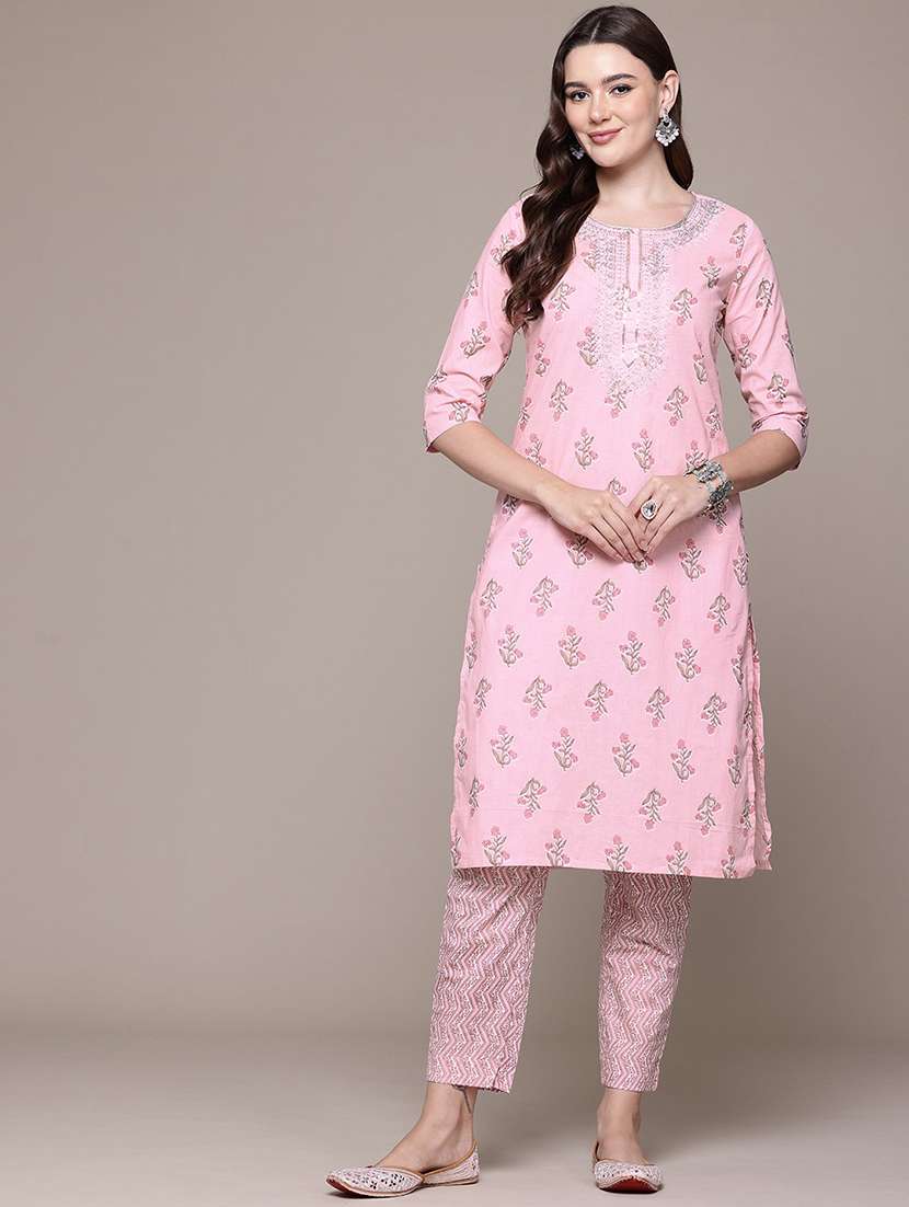 women round neck printed kurta pant set