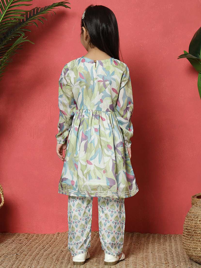 girls green cotton kurta pant set  - 21510503 -  Standard Image - 3