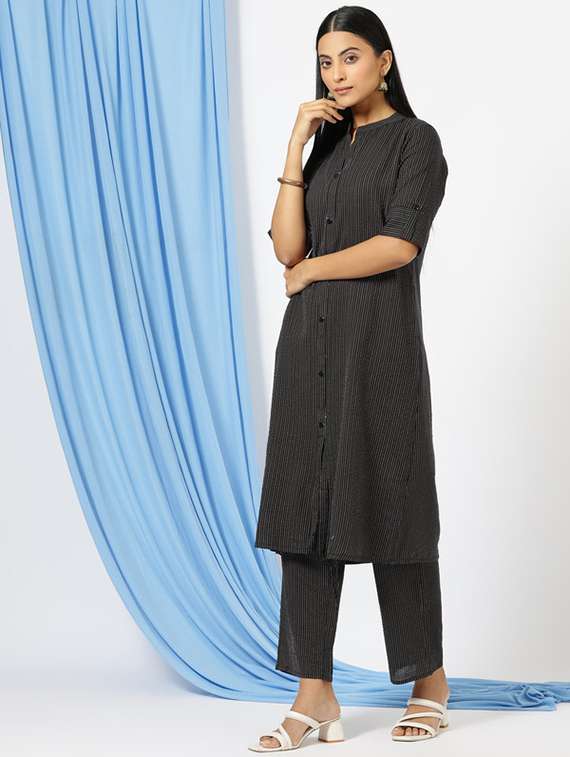 women striped short sleeves co-ord set - 21510553 - Zoom Image - 0